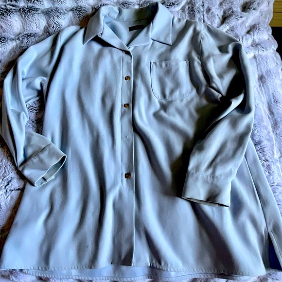 Liz Claiborne Tops - Button down shirt by Crazy Horse a Liz Claiborne Company